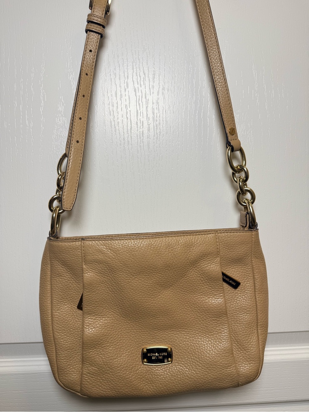 Michael Kors Tan Pebbled Leather Gold Chain across body  Bag
